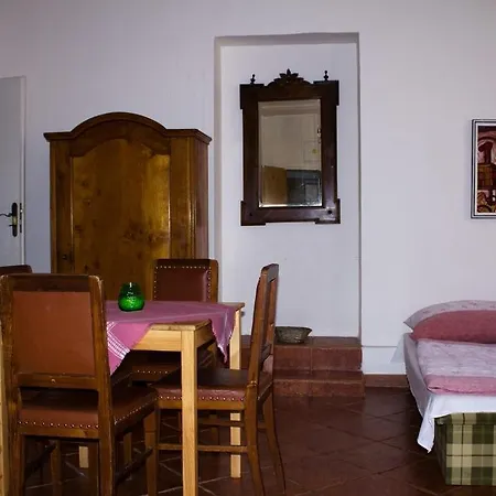 Guest house Dum Avalon *