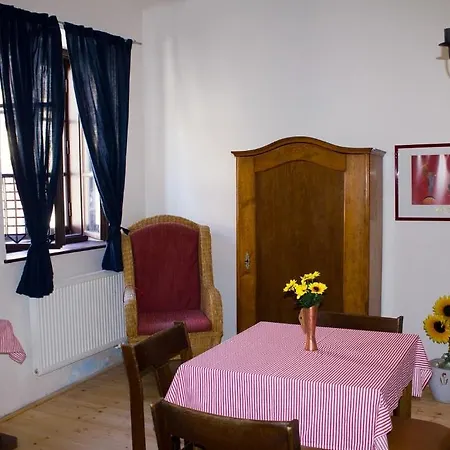 Dum Avalon Guest house