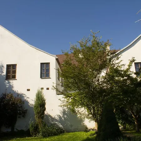 Dum Avalon Guest house Jindrichuv Hradec
