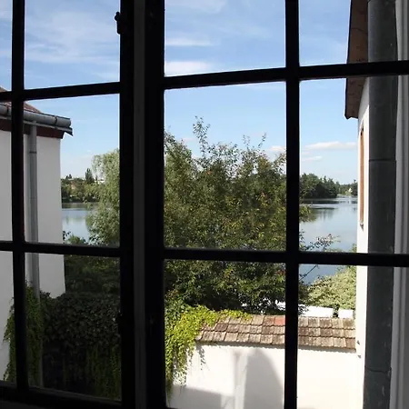 Guest house Dum Avalon *